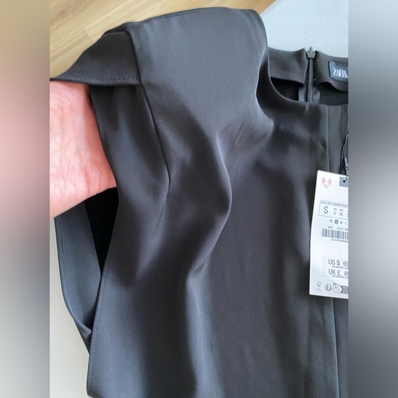 ZARA Shoulder Pad Crepe Midi Dress Black Fitted waist shoulder pads Size S NWT - Picture 14 of 16